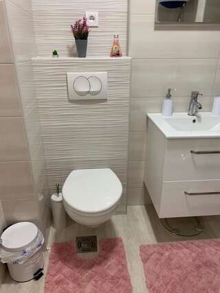 Апартаменты Sea&Center Lux Бар Номер-студио с диваном-кроватью-25