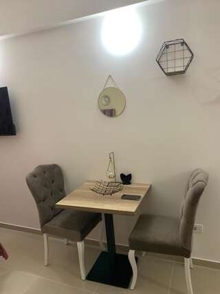 Апартаменты Sea&Center Lux Бар Номер-студио с диваном-кроватью-27